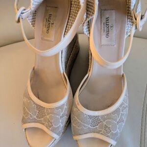 Valentino Beige Lace Leather Straps Espadrille Wedge Sandals Size 41/10 US Women